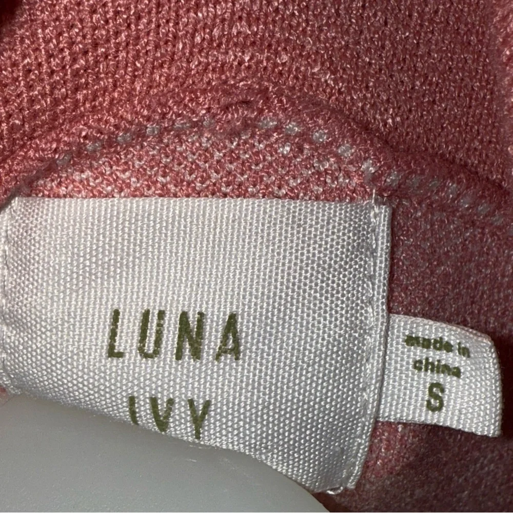Luna Ivy Top Women’s S Pink And White Bows Cropped Polo Shirt knit‎